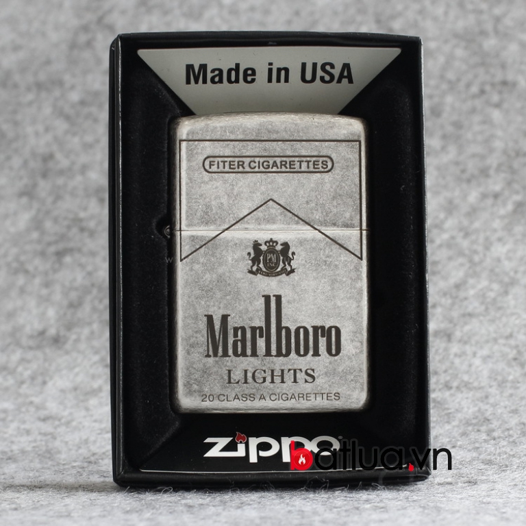 Bật lửa Zippo bạc cổ khắc thương hiệu Marlboro