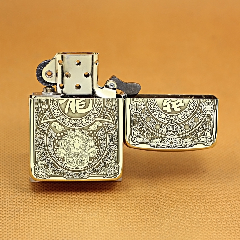 Zippo Chính Hãng Đồng Tái Bản 1941 Khắc Rồng Vàng Cùng Họa Tiết Tinh Xảo