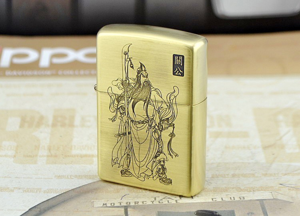 Zippo Chính Hãng Đồng Bóng Khắc Quan Công