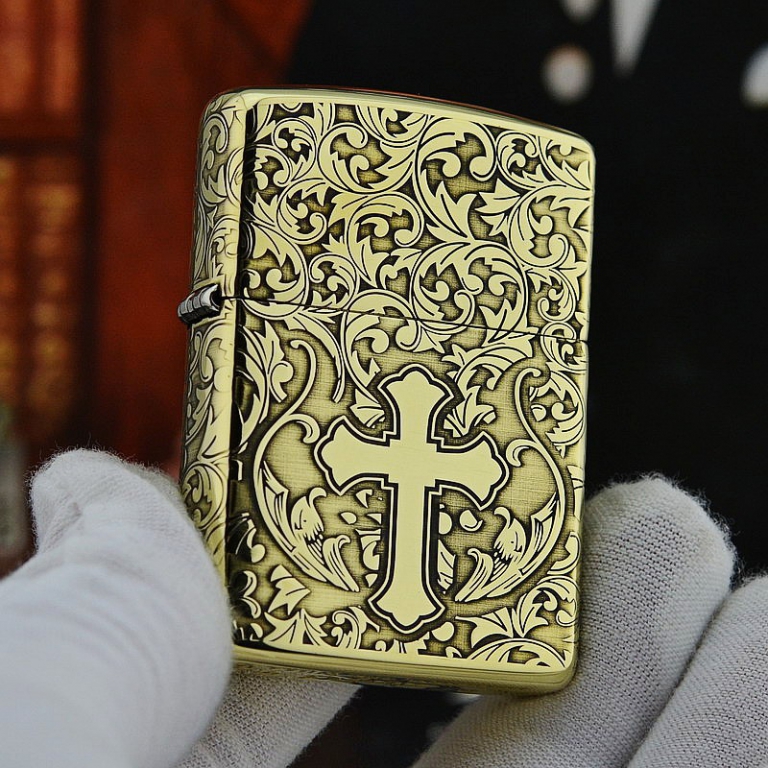 Zippo Chính Hãng Đồng Bóng Khắc Hoa Văn Xung Quanh Thánh Giá