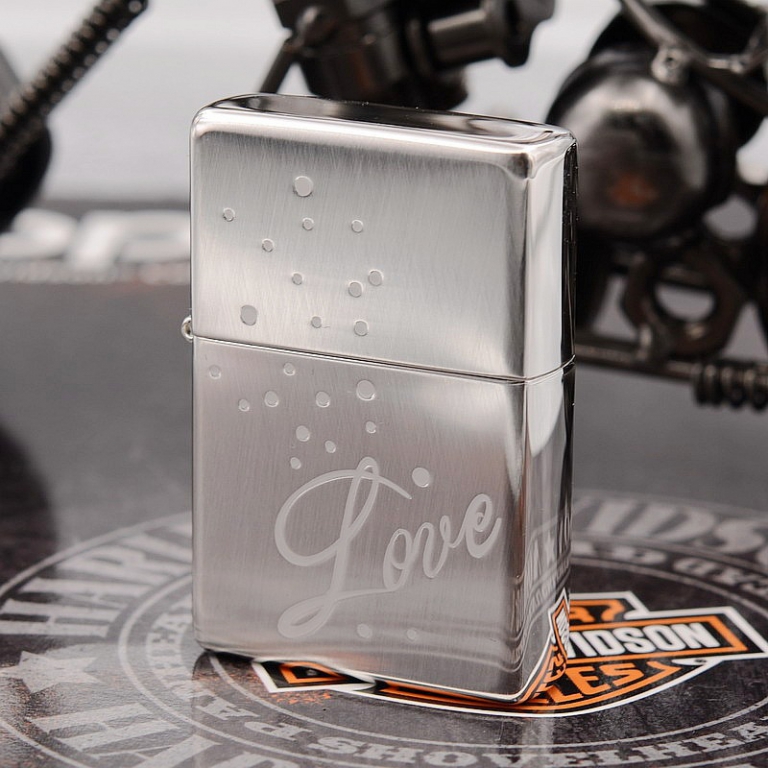 Zippo Chính Hãng Phiên Bản Hàn Quốc 1937 khắc Của Tình Yêu Bạc