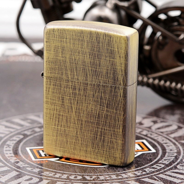 Zippo Chính Hãng Genuine Sọc Nghệ Thuật Hàn Quốc