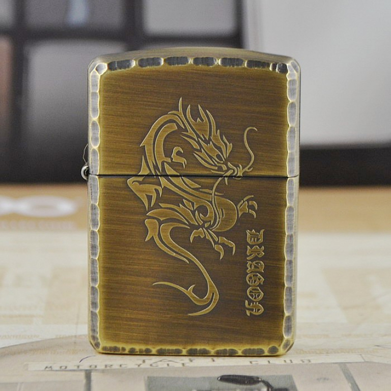 Zippo Chính Hãng Đồng Xanh Nguyên Khối Khắc Rồng