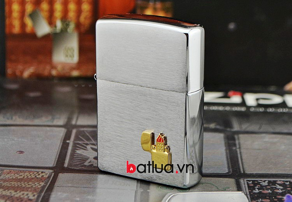 Bât lửa zippo chính hãng đính zippo màu xước bạc