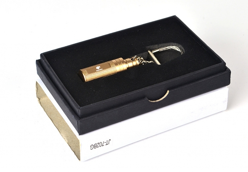 Đầu cắt Cigar có móc treo Cohiba màu vàng đồng