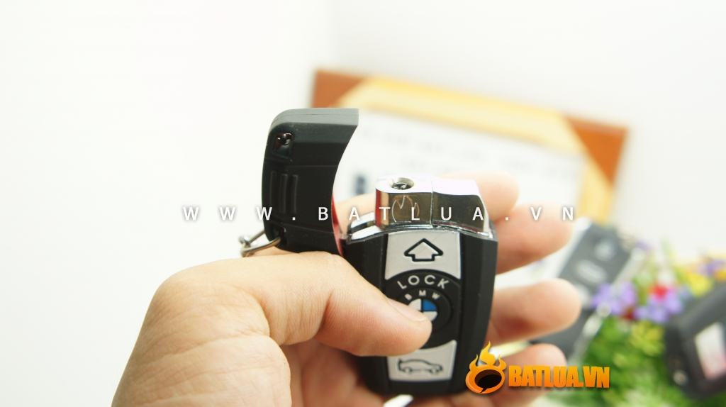 Bật lửa kiêm móc khóa xe ô tô BMW - Lửa khò MS88 095