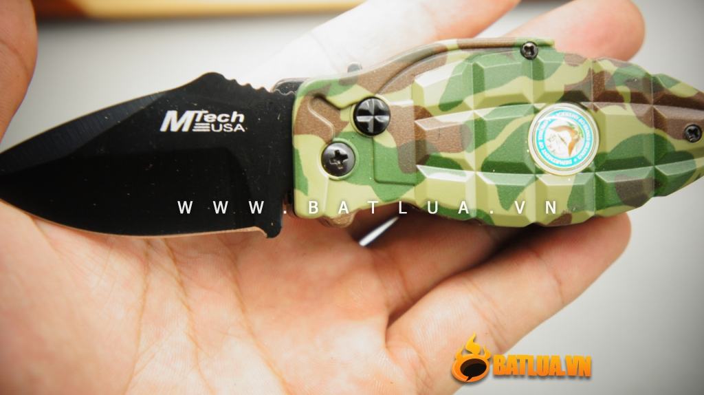 Bật Lửa Quả Lựu Đạn Màu Lính - MS55 021