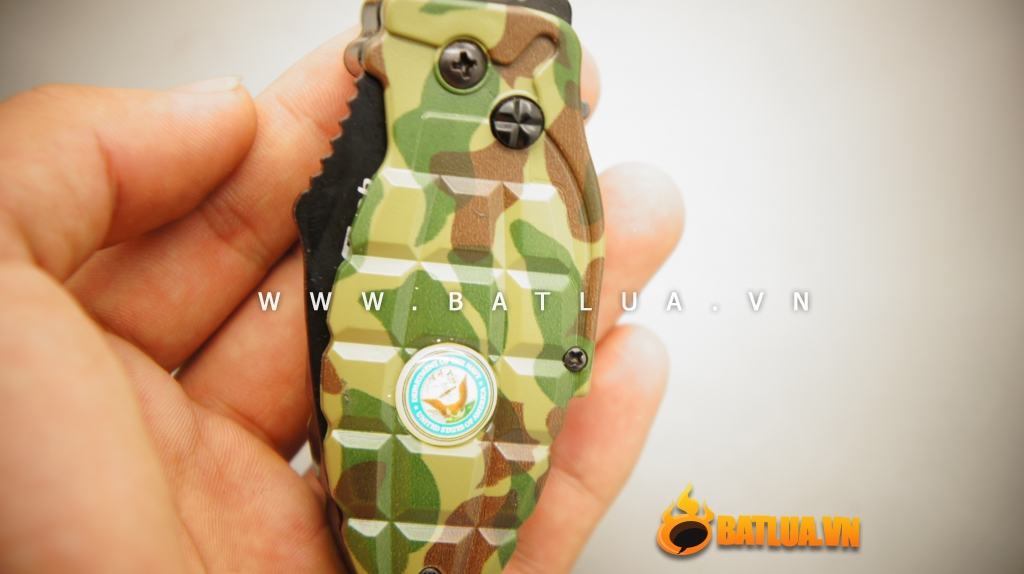 Bật Lửa Quả Lựu Đạn Màu Lính - MS55 021