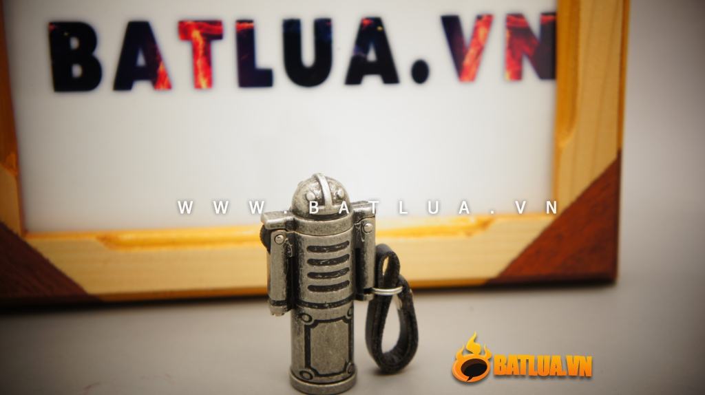 Bật Lửa Hình Người Máy MS88 060