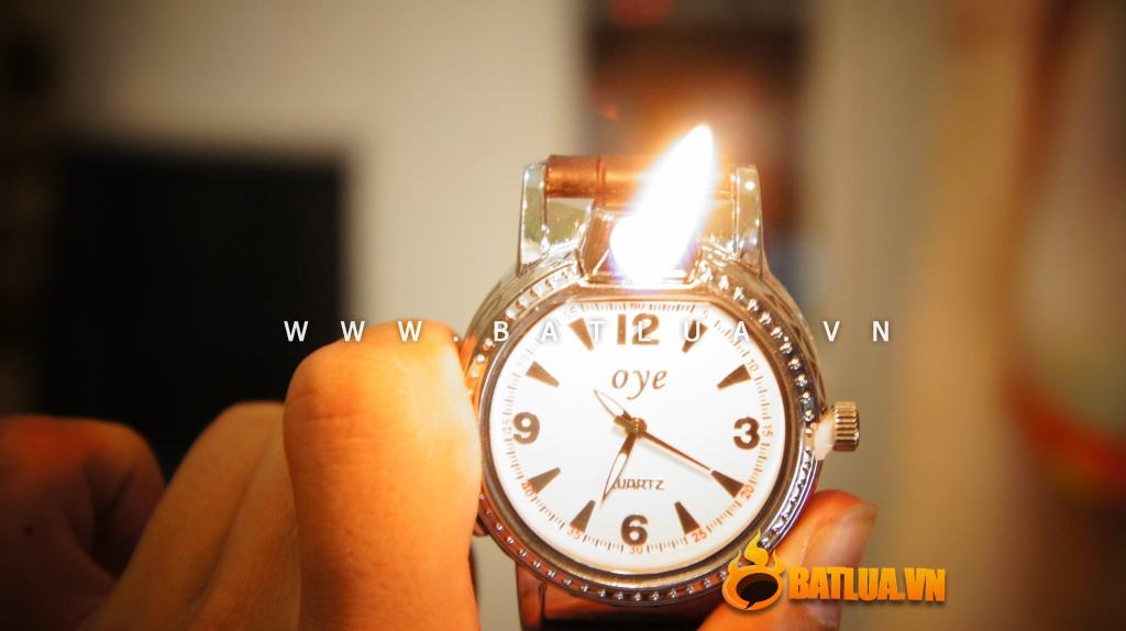 Bật lửa đồng hồ đeo tay bằng da MS88 052