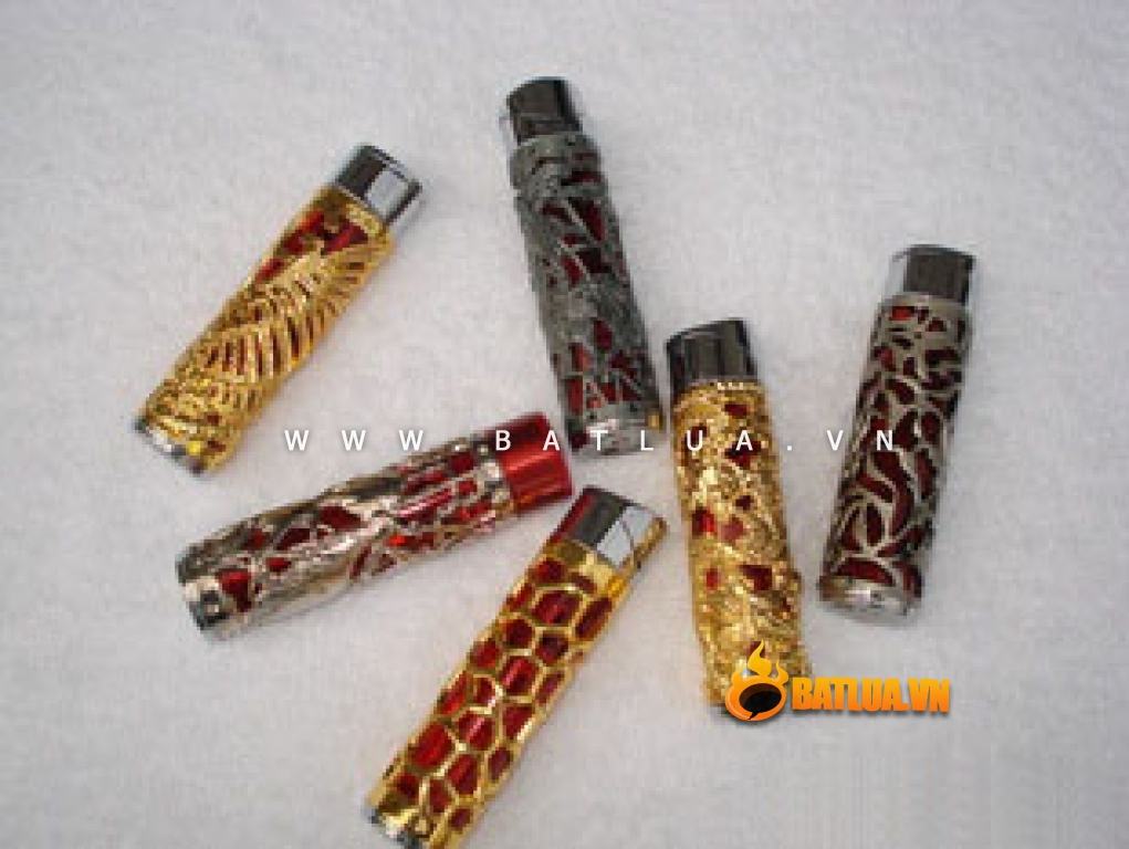 Bật lửa trụ hình rồng quấn quanh 11-5