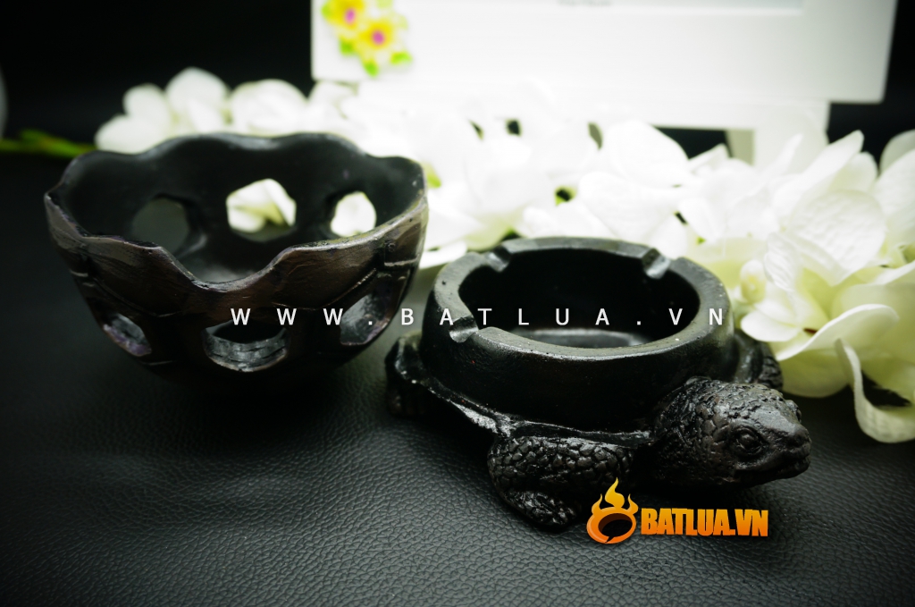 Gạt tàn thuốc lá hình con rùa