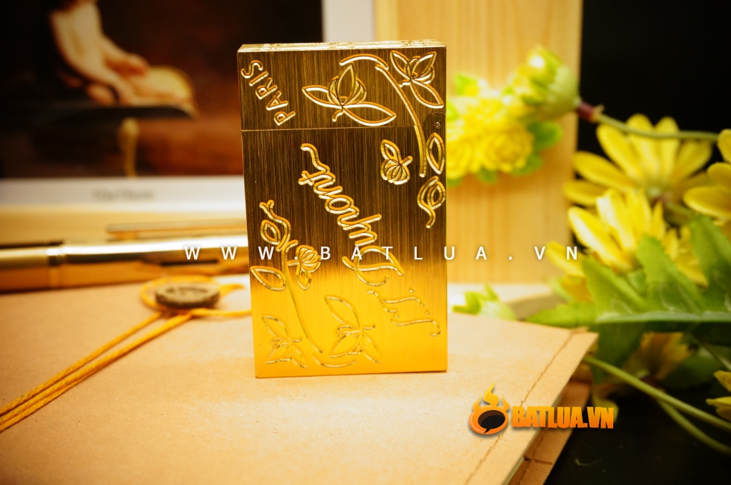 Bật Lửa S.T.Dupont chữ Dupont hoa lá khắc chìm Mẫu 90