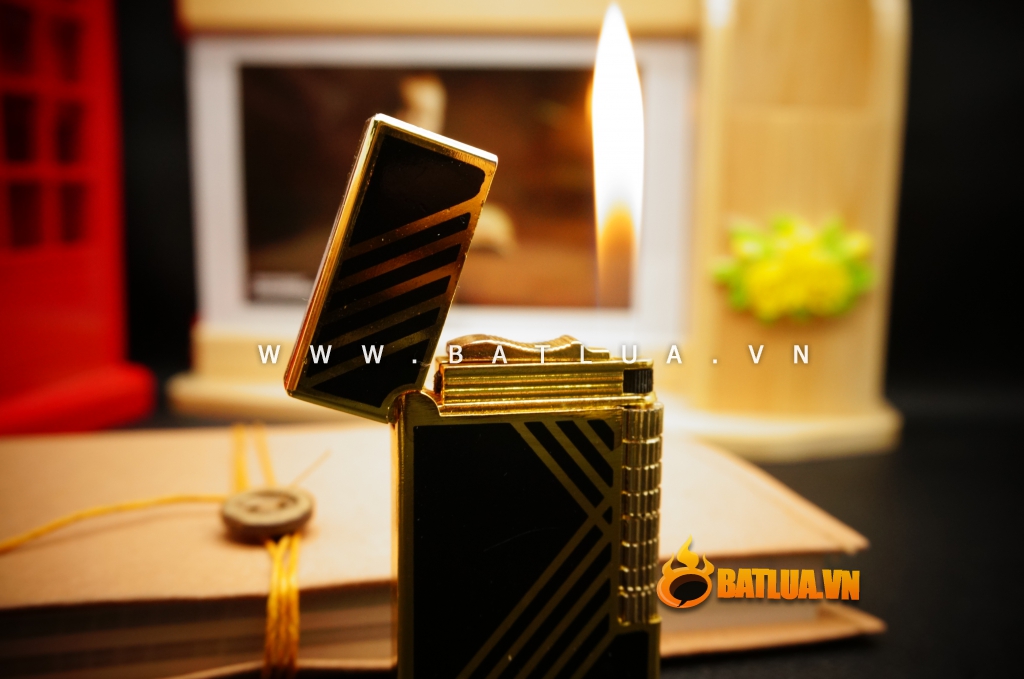 Bật lửa Dupont vân hình chữ V