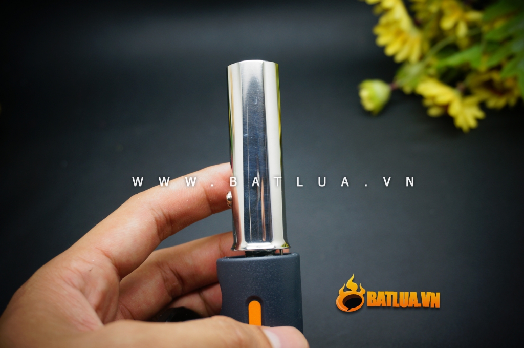 Đầu bật lửa khò rất mạnh lắp vào bình ga Mini