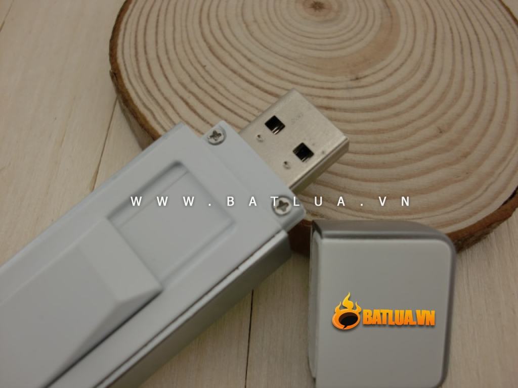 Bật lửa điện dùng pin sạc mã 183 an toàn cho người sử dụng  MS66 092