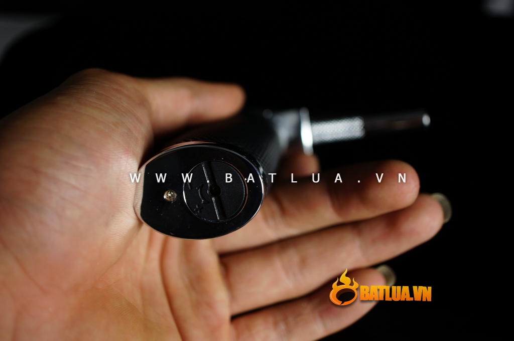 Bật lửa khò đầu mỏ vịt A105