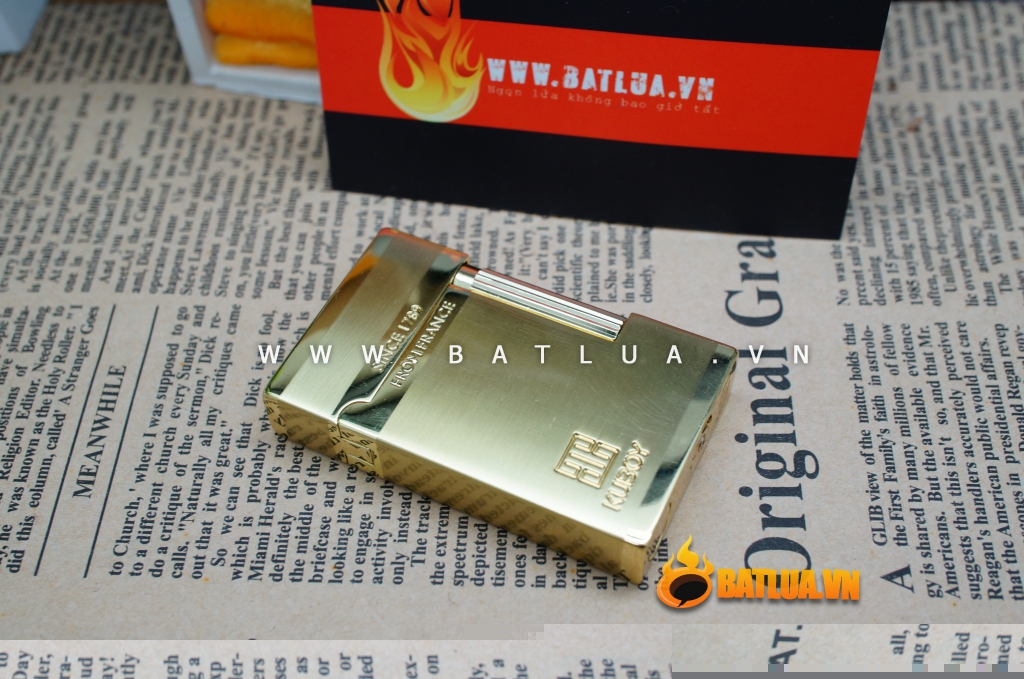 Bật lửa KUBOY màu vàng óng KUBOY K1-35