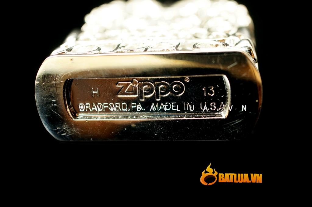 Bật lửa Zippo chính hãng Tana Toth