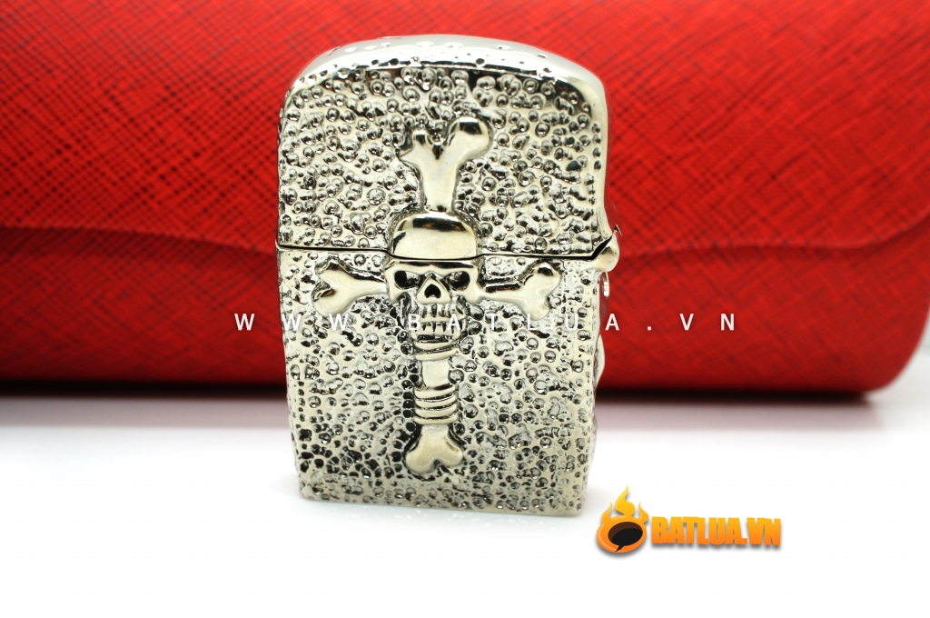 Bật lửa Zippo chính hãng Ghost Rider Demon Skull tin Cangyin hình đầu lâu