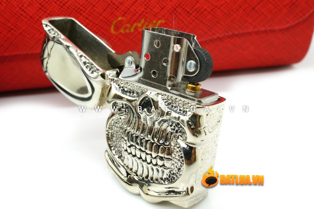 Bật lửa Zippo chính hãng Ghost Rider Demon Skull tin Cangyin hình đầu lâu