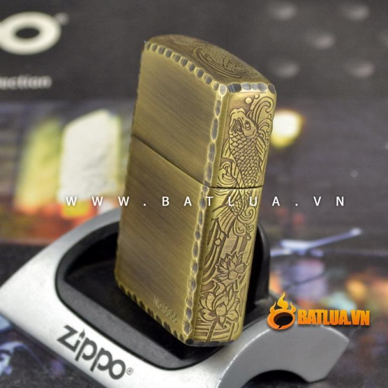 Bật lửa Zippo chính hãng đồng xước khắc cá chép bên sườn