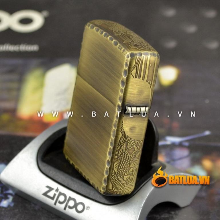 Bật lửa Zippo chính hãng đồng xước khắc cá chép bên sườn