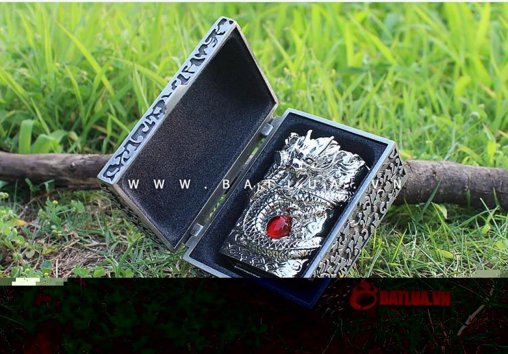 Bật lửa Zippo chính hãng chạm khắc rồng quấn ngọc đựng trong dương báu vật