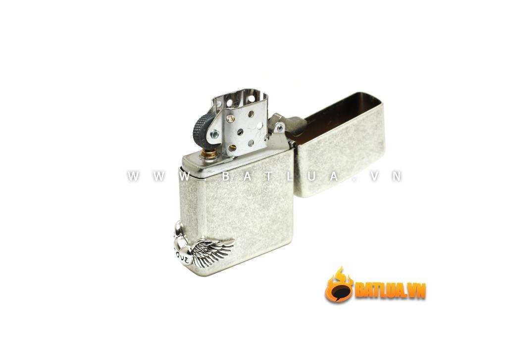 Bật lửa Zippo chính hãng bạc cổ Angel love