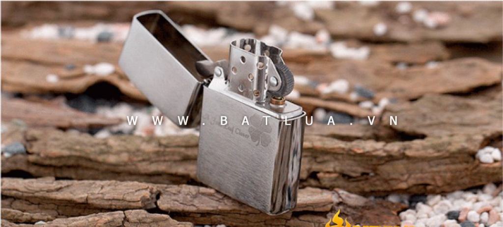 Bật lửa Zippo chính hãng 200 Lucky Love