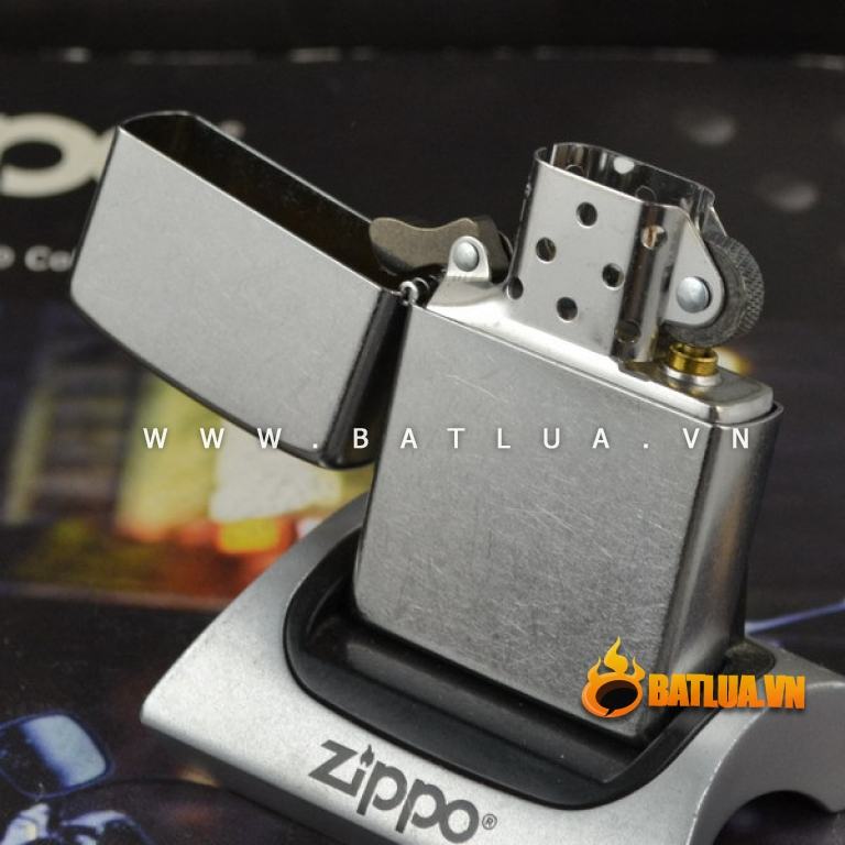 Bật lửa Zippo chính hãng kiểu dáng bạc xước cổ điển 207