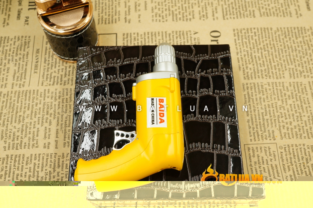 Bật lửa hình khẩu súng