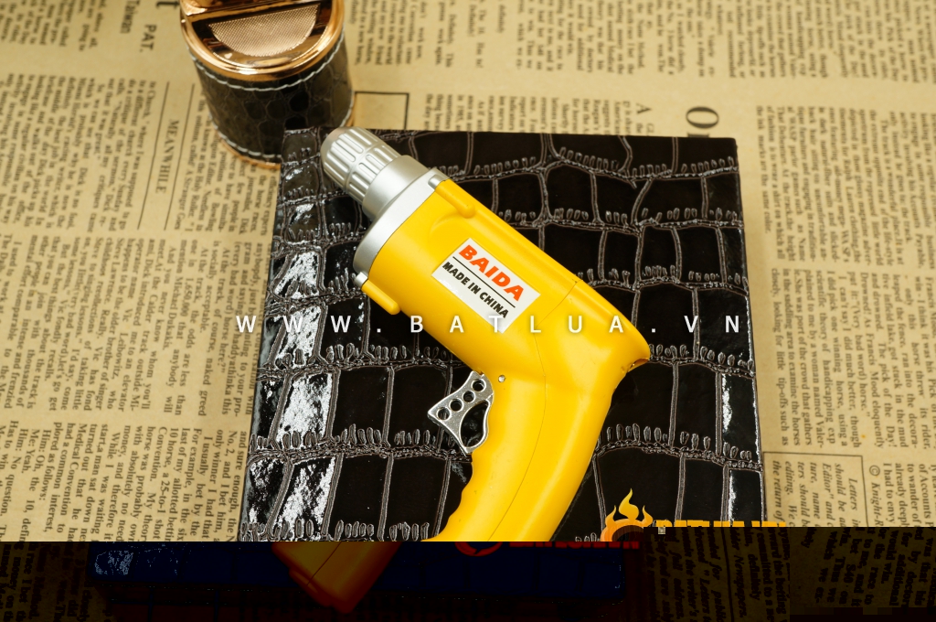 Bật lửa hình khẩu súng