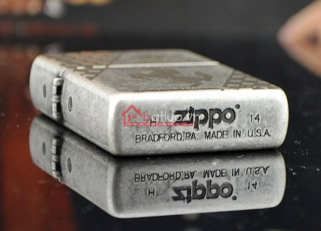 Bật lửa Zippo chĩnh hãng bạc cổ khắc Ferrari