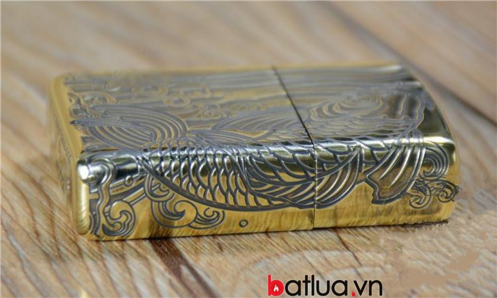 Bật lửa zippo đen in hoa văn cá chép Ver 2