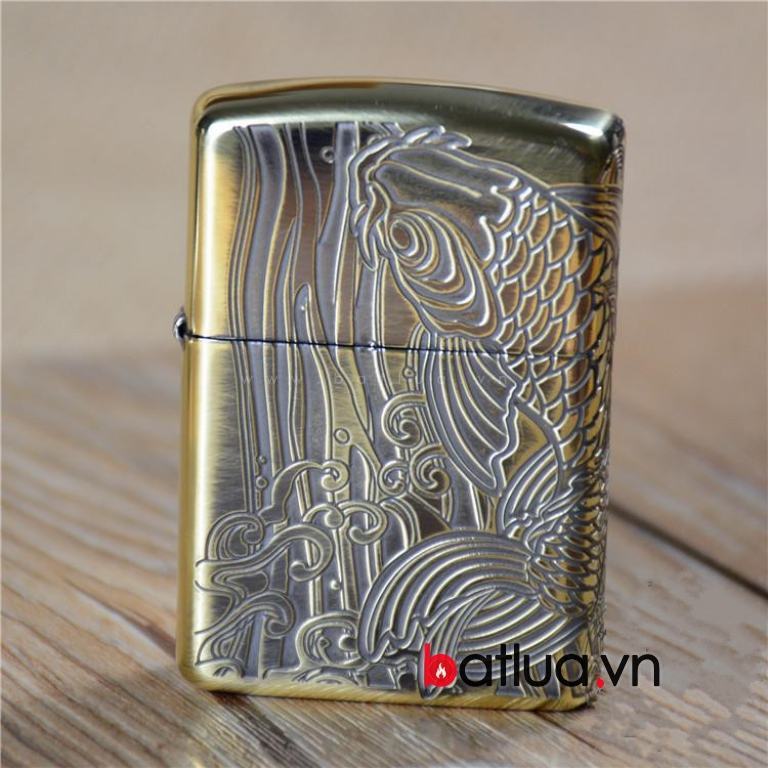 Bật lửa zippo đen in hoa văn cá chép Ver 2