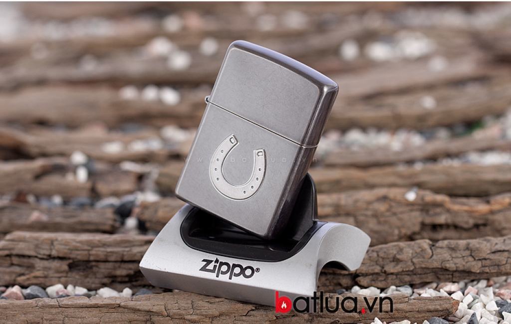 Bật lửa zippo in hình móng ngựa