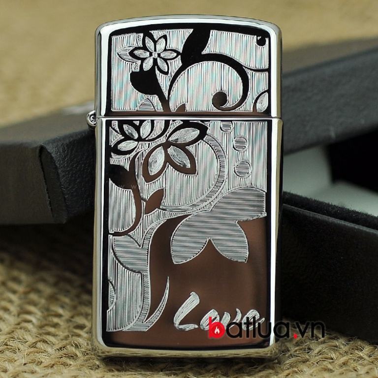 Bật lưa zippo chính hãng khắc khao văn Love Flower