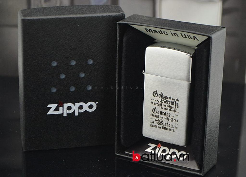 Bật lửa Zippo Authentic lời cầu nguyện yên tĩnh màu Bạc