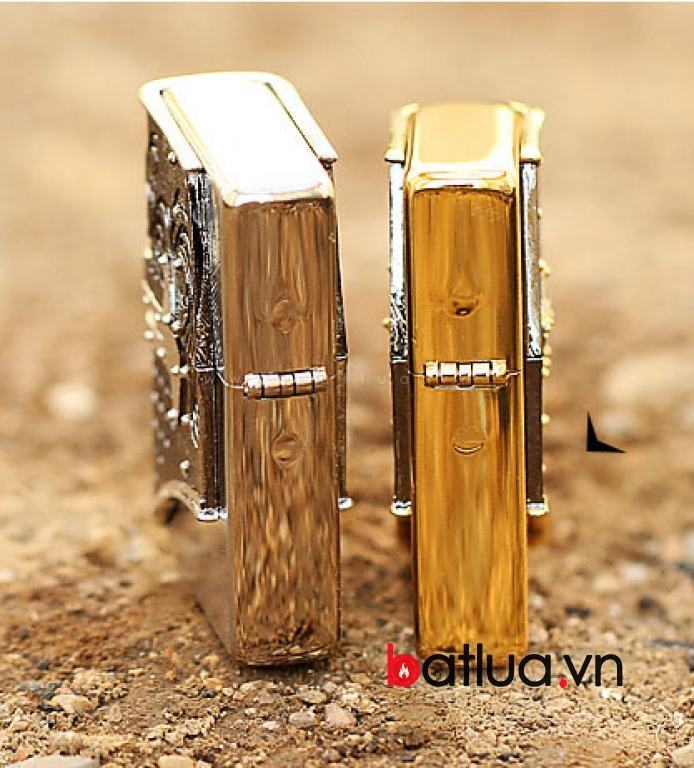 Bật lửa Zippo chính hãng Helm mạ vàng