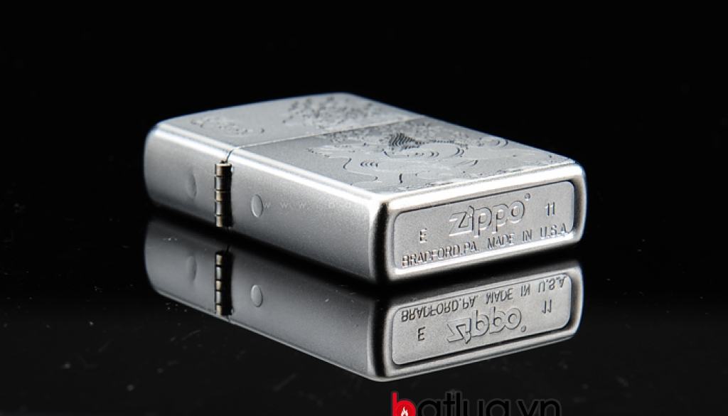 Bật lửa Zippo chính hãng bạc khắc Rồng Lân