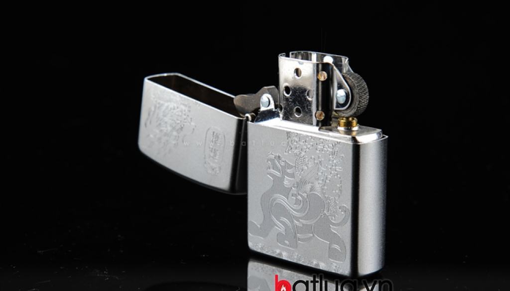 Bật lửa Zippo chính hãng bạc khắc Rồng Lân