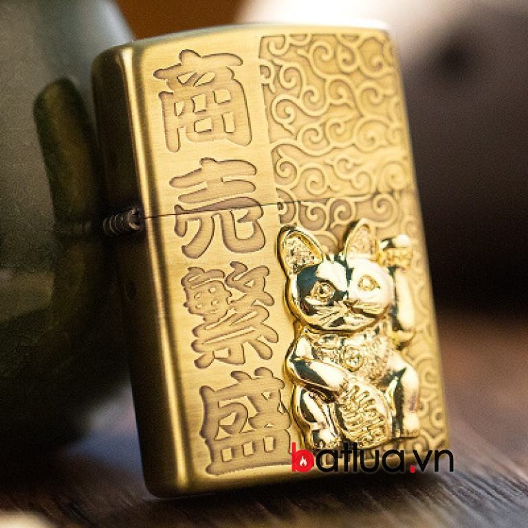 Bật lửa Zippo chính hãng đồng khắc Chú mèo vàng may mắn