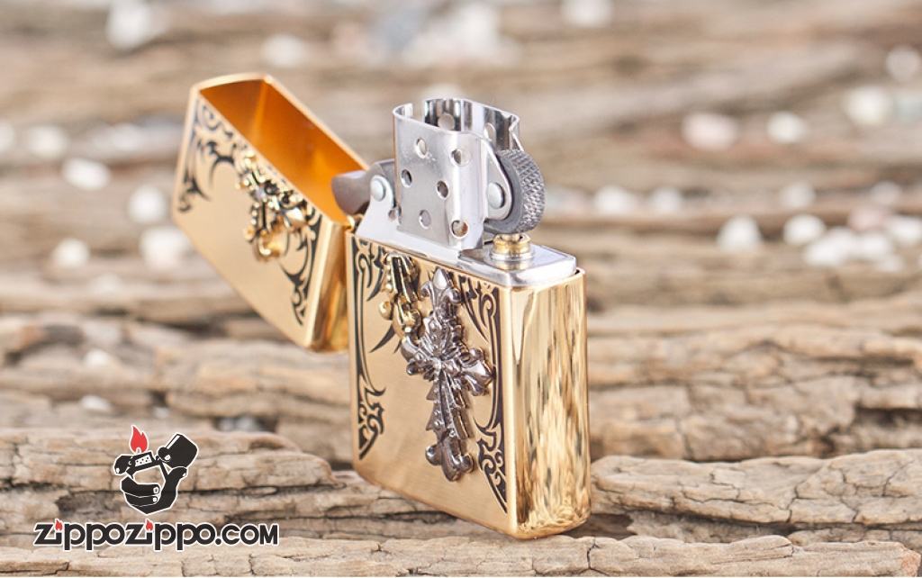 Bật lửa Zippo đồng khắc nổi hình thánh giá