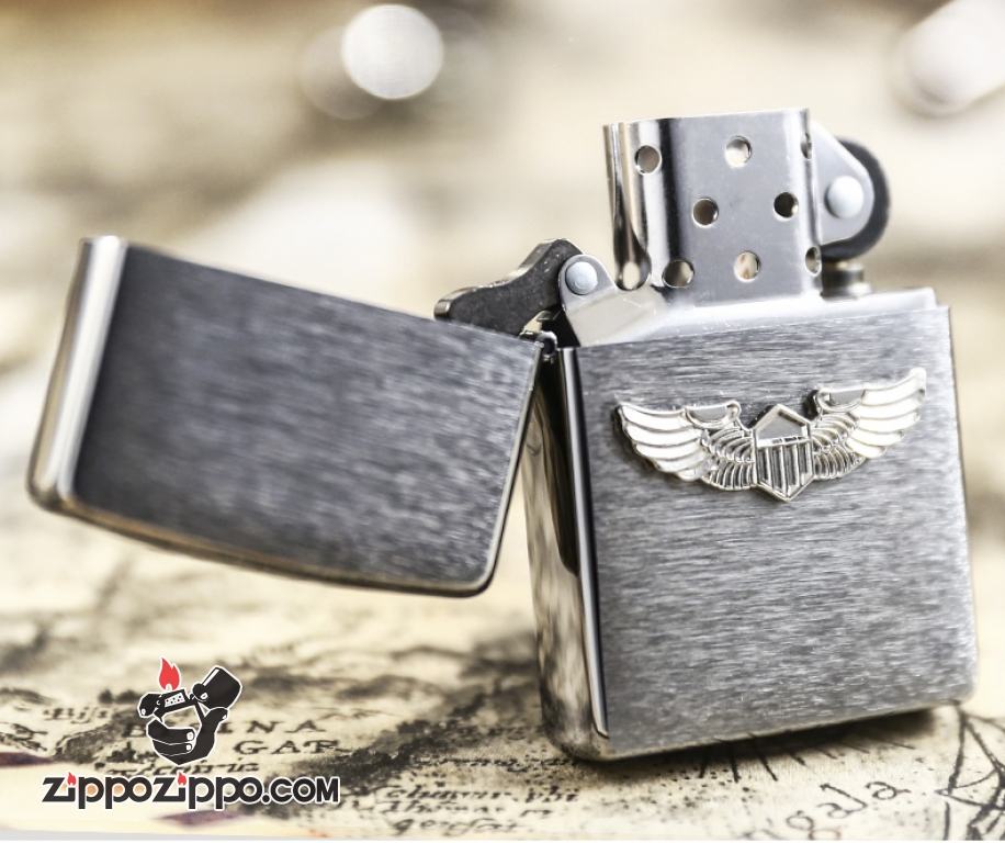 Bật lửa Zippo phiên bản Silver Wind