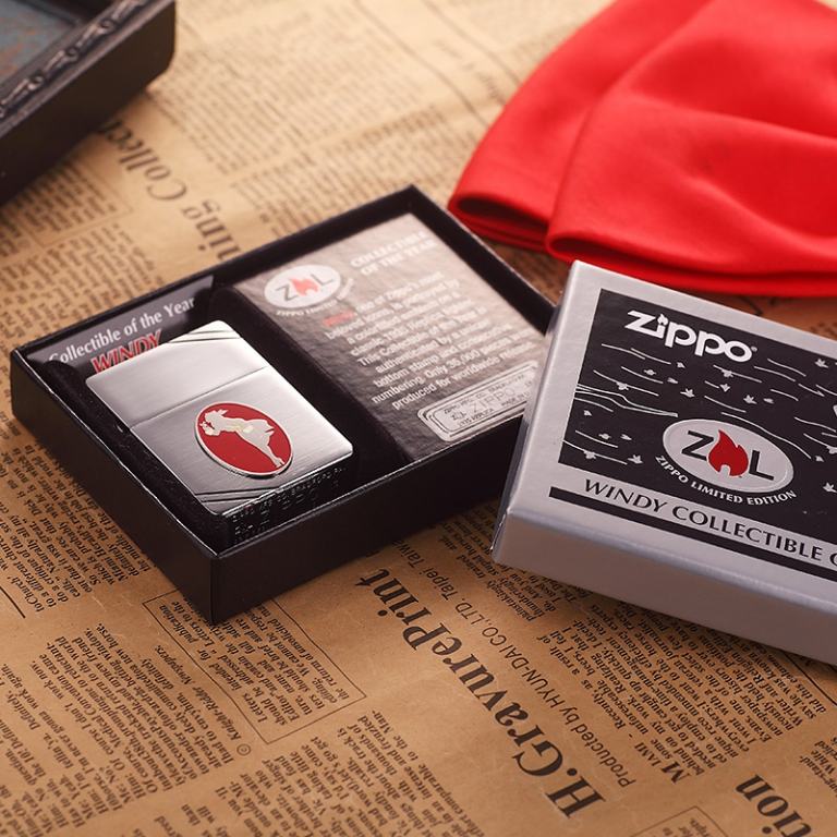 Bật lửa Zippo phiên bản 1935 hình cô gái Limited