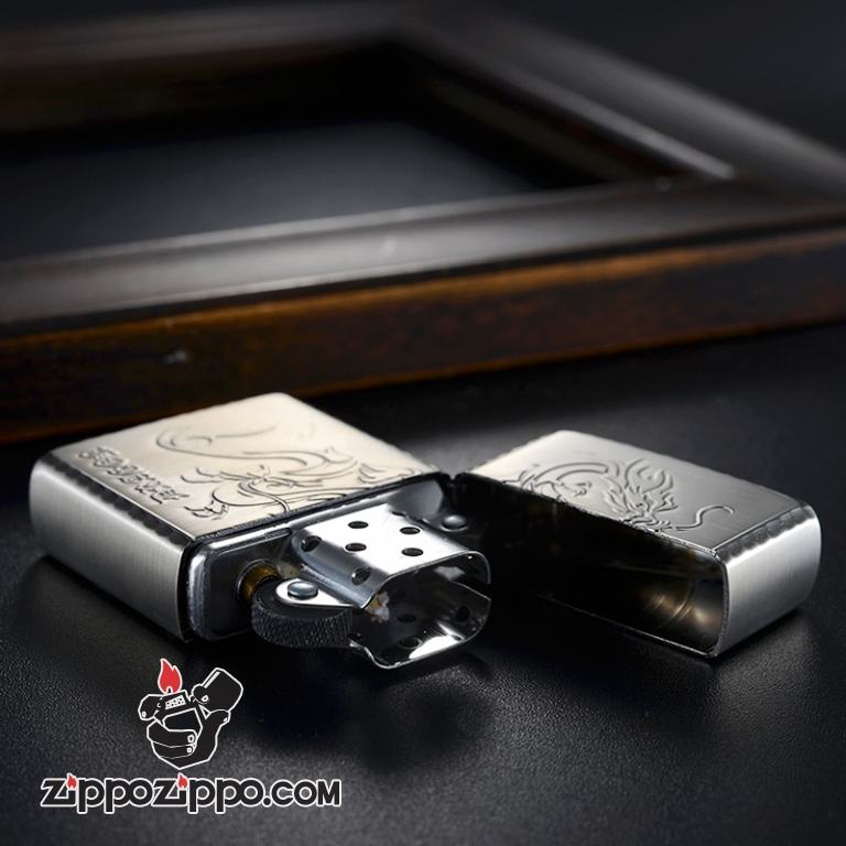 Bật lửa Zippo phiên bản bạc Creative khắc Rồng