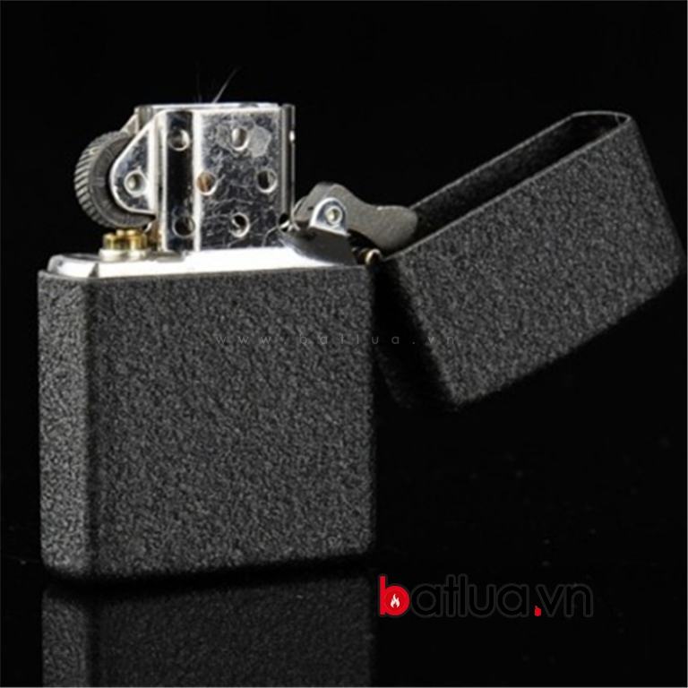 Bật lửa Zippo chính hãng nhám đen I Love You