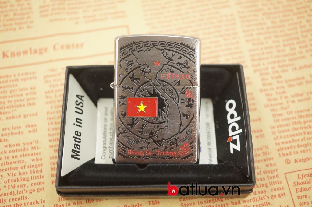 zippo chính hãng mỹ 260 mầu bạc khắc nổi bản đồ việt nam tinh tế