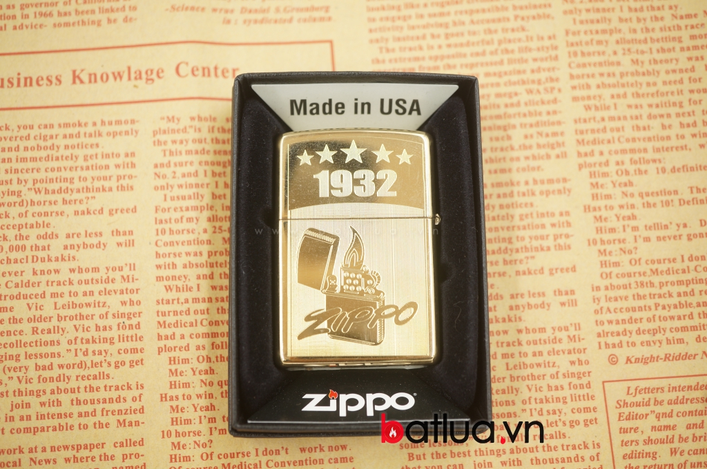 Zippo chính hãng mầu vằng khắc 2 mặt phiên bản 1932